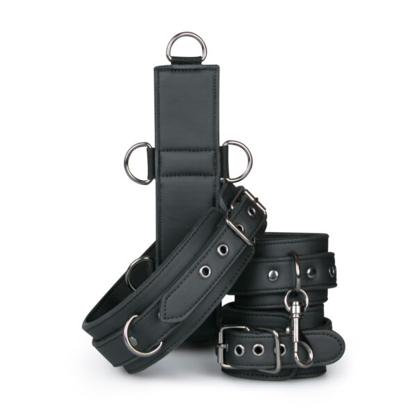EasyToys Wrist To Neck Restraint Set EasyToys Wrist To Neck Restraint Set