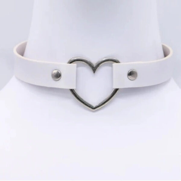 Mokko Love Chocker White