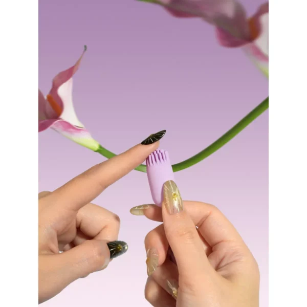 Svakom Plume Flexible Bullet Vibrator Pastel Liliac z37aSvakom Plume Flexible Bullet Vibrator Pastel Liliac